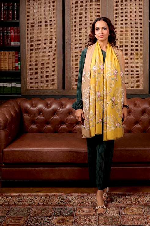 Victorian Love | Embroidered Wool Silk Stole