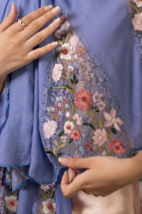 Rose Blossom Flounce | Embroidered Wool Silk Stole