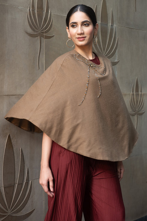 Queen's Bow Poncho