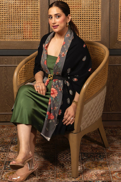 Reversible Twist | Embroidered Wool Silk Stole