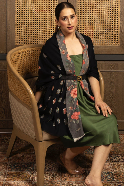 Reversible Twist | Embroidered Wool Silk Stole