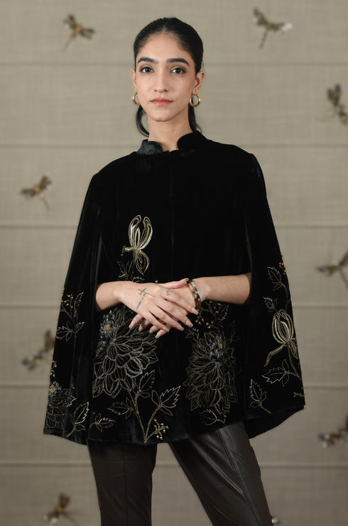 Mauli Velvet Dahlia Floral Cape