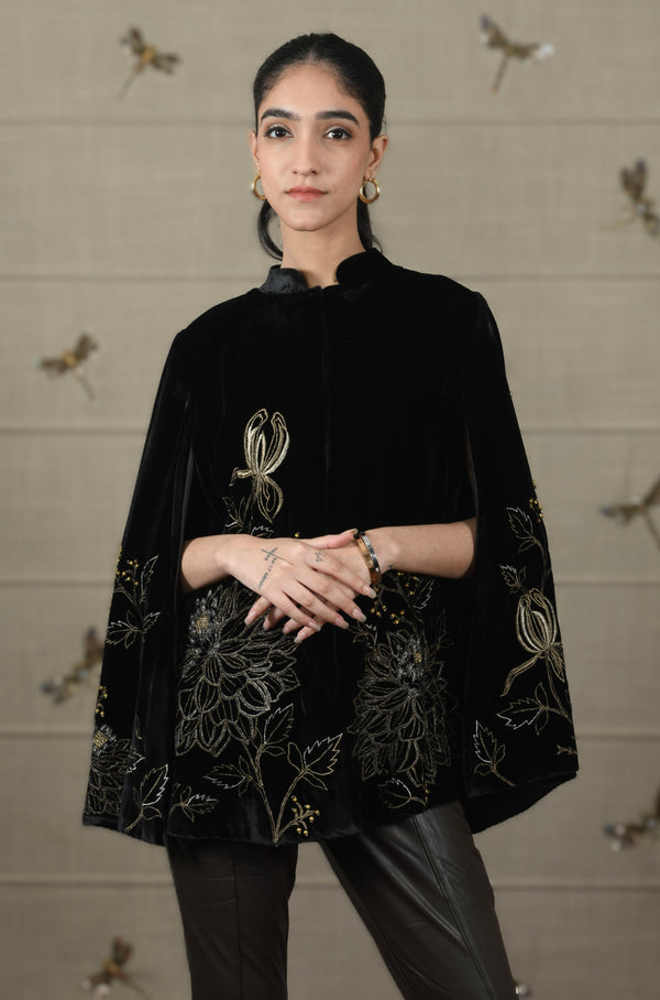 Mauli Velvet Dahlia Floral Cape