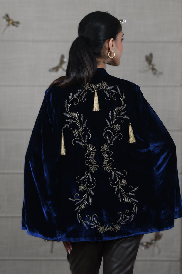 Mauli Royal Victorian Velvet Cape