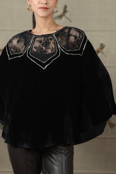 Mauli Evening Star Velvet Poncho