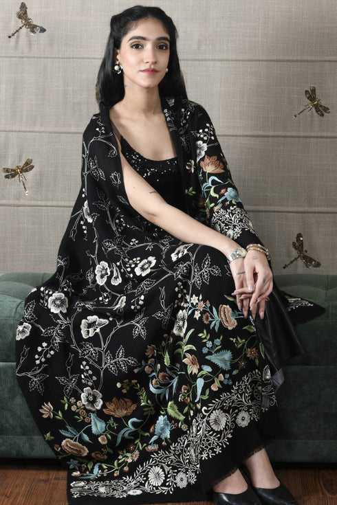 Mauli Gara Garden | Embroidered Merino Wool Stole