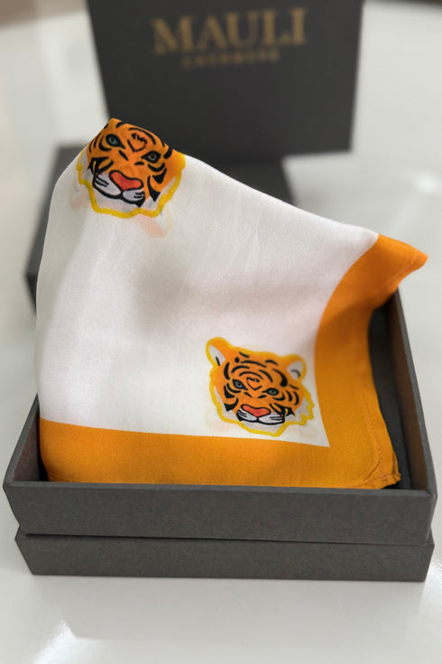 Roar Royale | Pure Silk Pocket Square