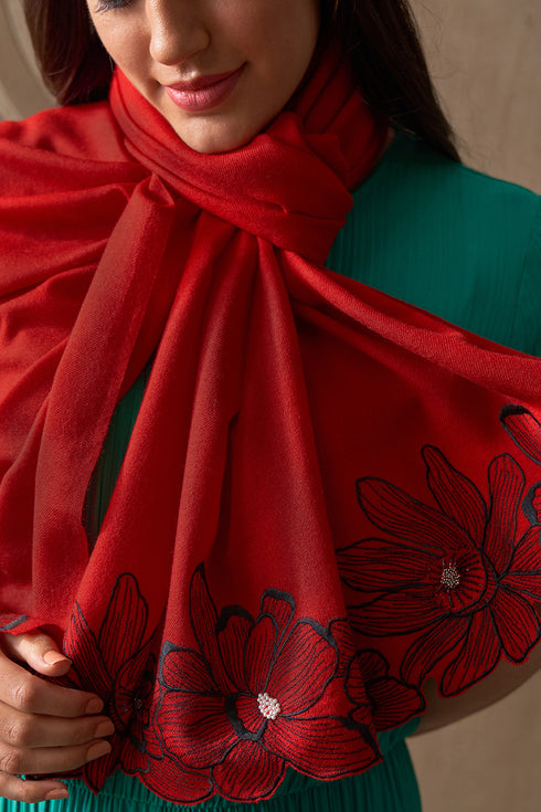 Magnolia Bloom | Embroidered Stole with Handmade Lumba Rakhi