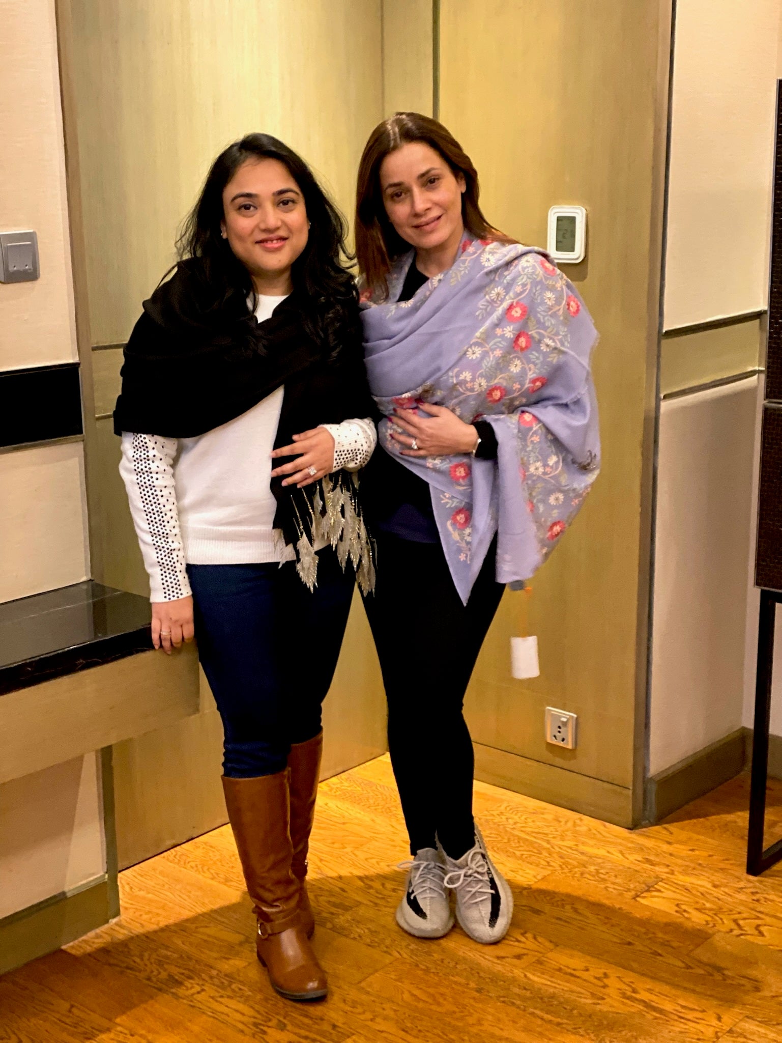 Golden Angels  | Embroidered Pure Cashmere Stole