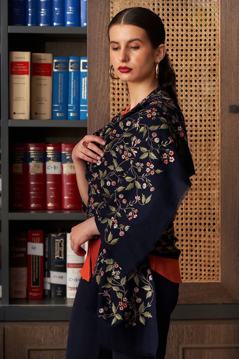 Delicate Notes | Embroidered Pure Cashmere Stole – Mauli Cashmere