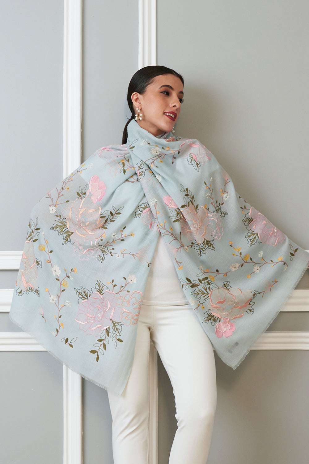 Eternal Blossom | Embroidered Pure Cashmere Stole